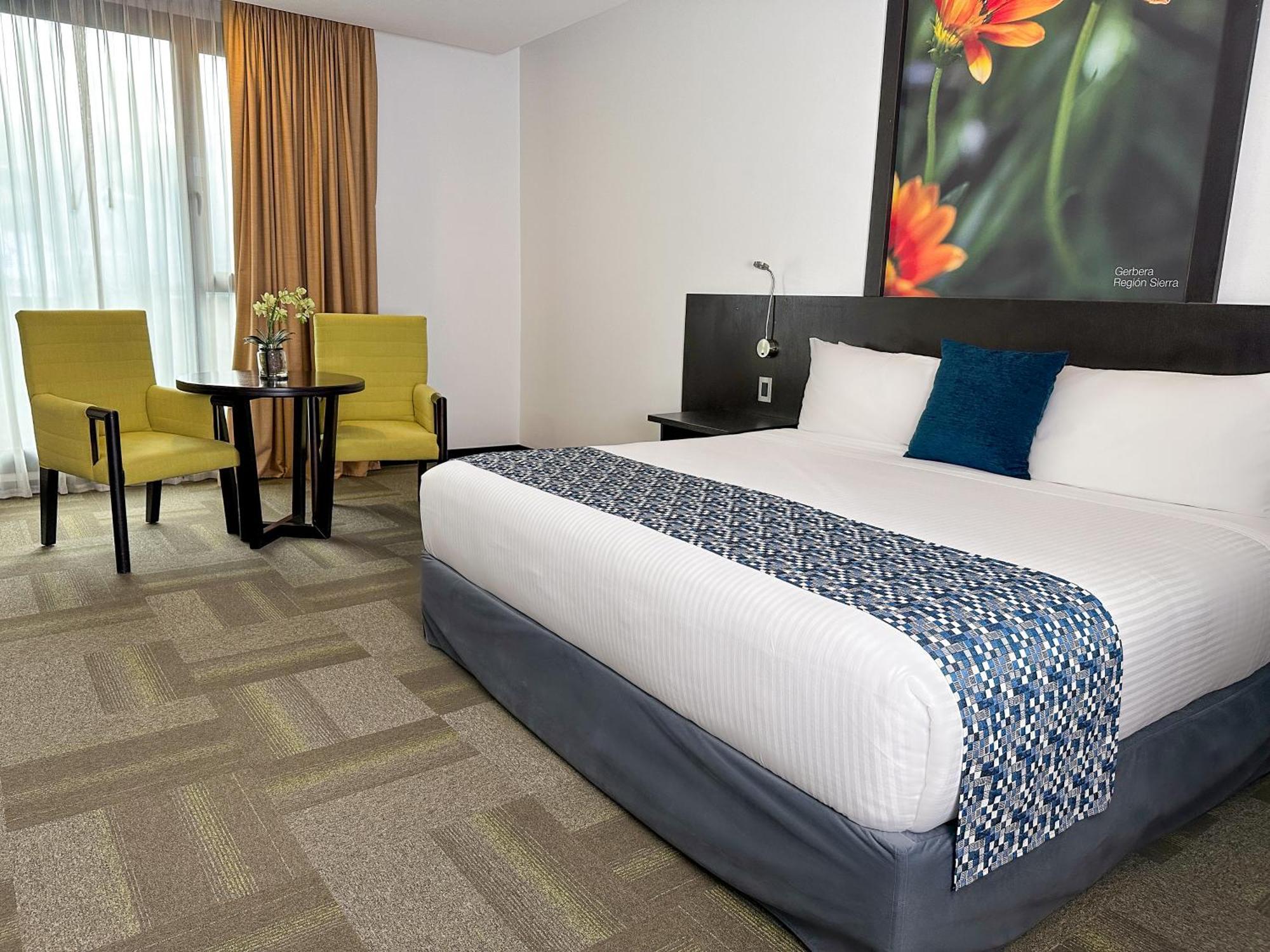Wyndham Quito Airport Puembo Exterior foto A room at the hotel